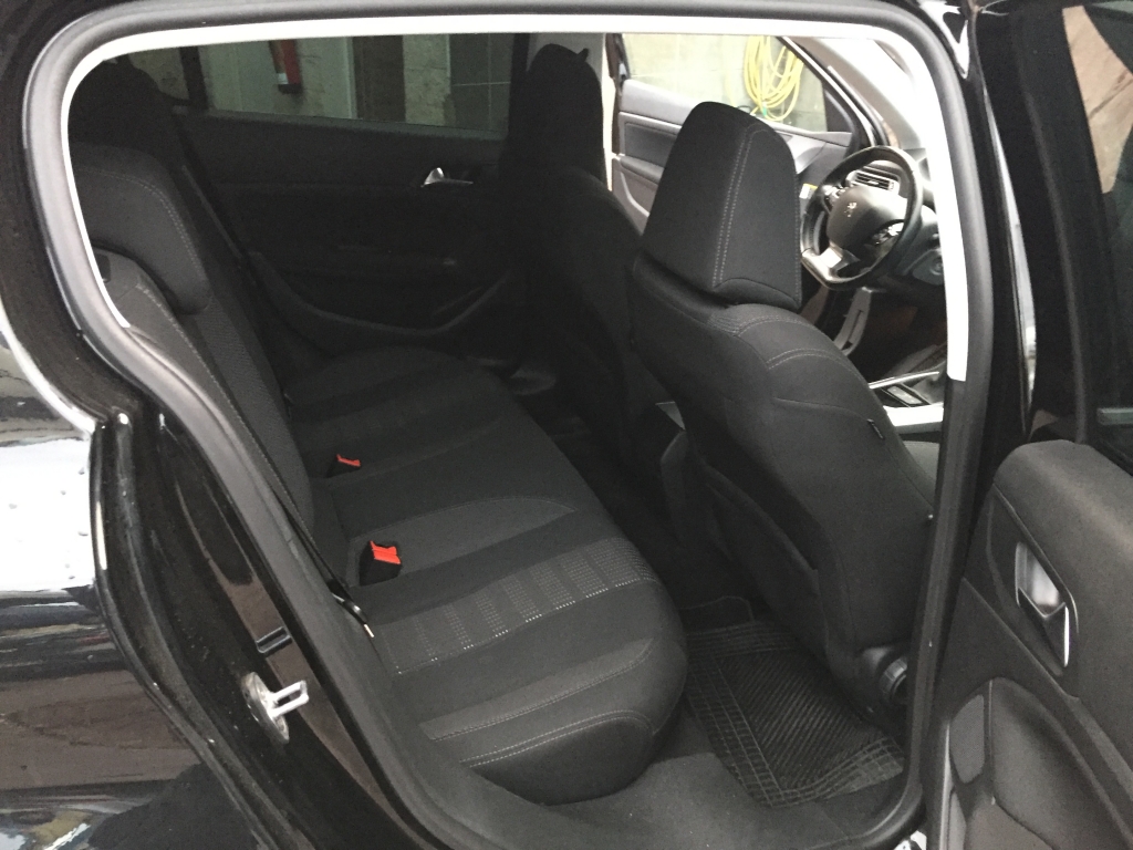 PEUGEOT 308 2.0 HDI 150CV AUT
