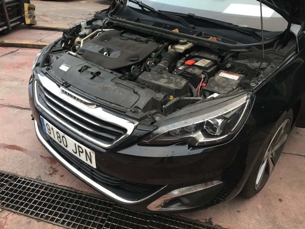PEUGEOT 308 2.0 HDI 150CV AUT