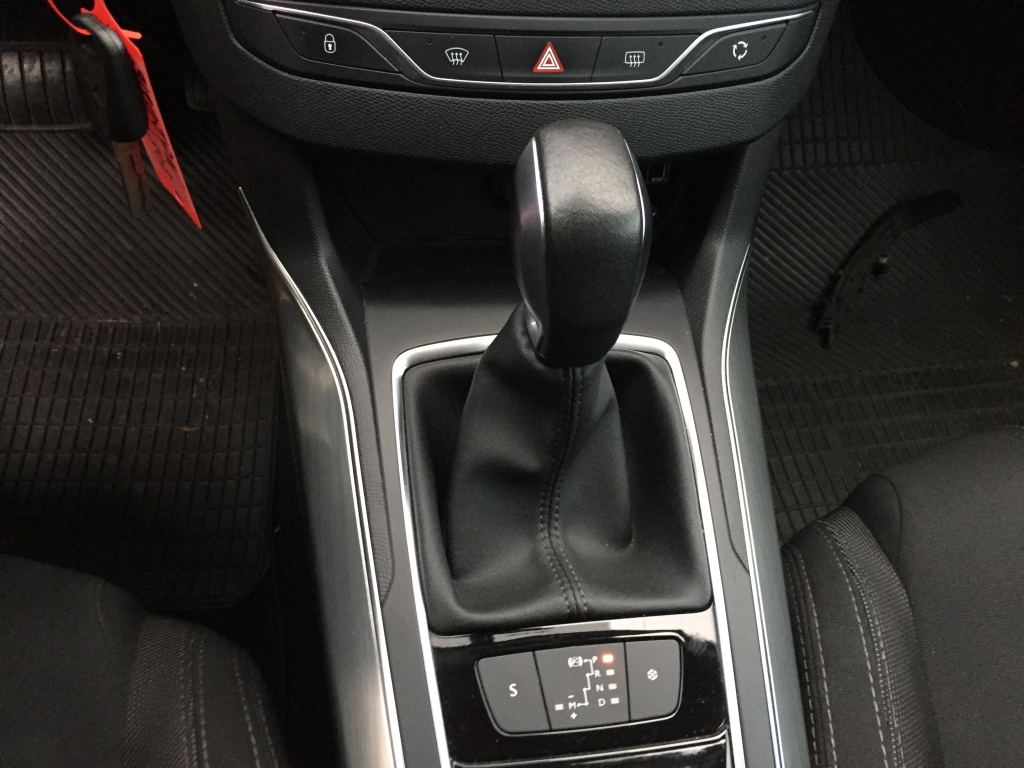 PEUGEOT 308 2.0 HDI 150CV AUT