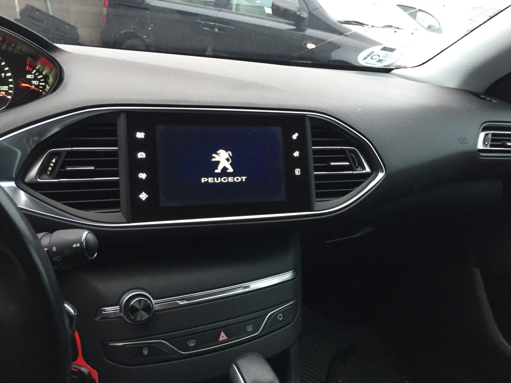 PEUGEOT 308 2.0 HDI 150CV AUT
