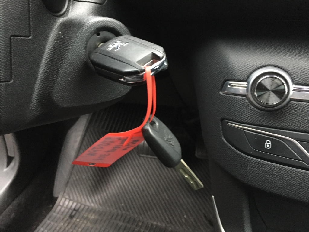 PEUGEOT 308 2.0 HDI 150CV AUT
