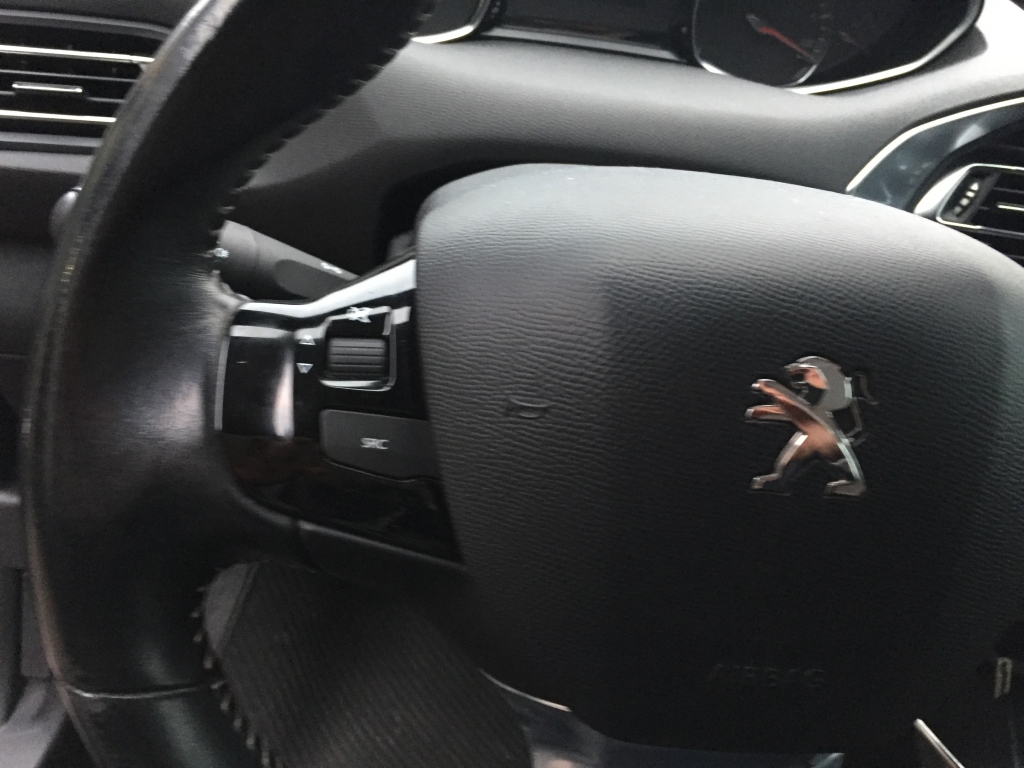 PEUGEOT 308 2.0 HDI 150CV AUT