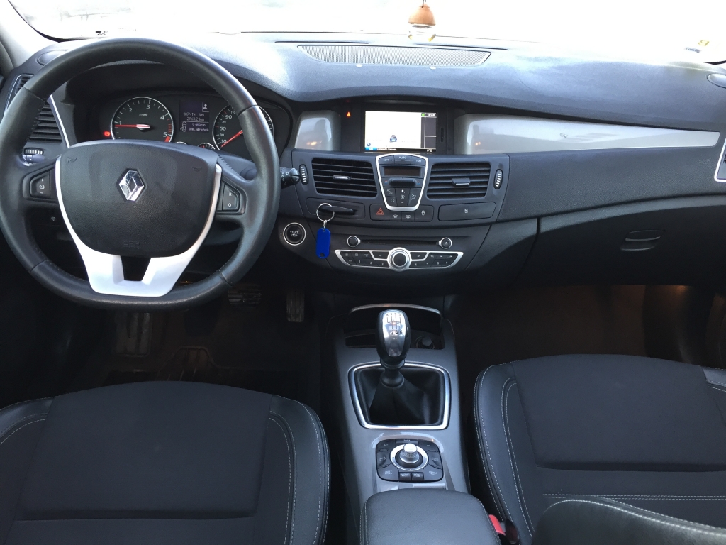 RENAULT LAGUNA GRAND TOUR 2.0 DTI 130CV