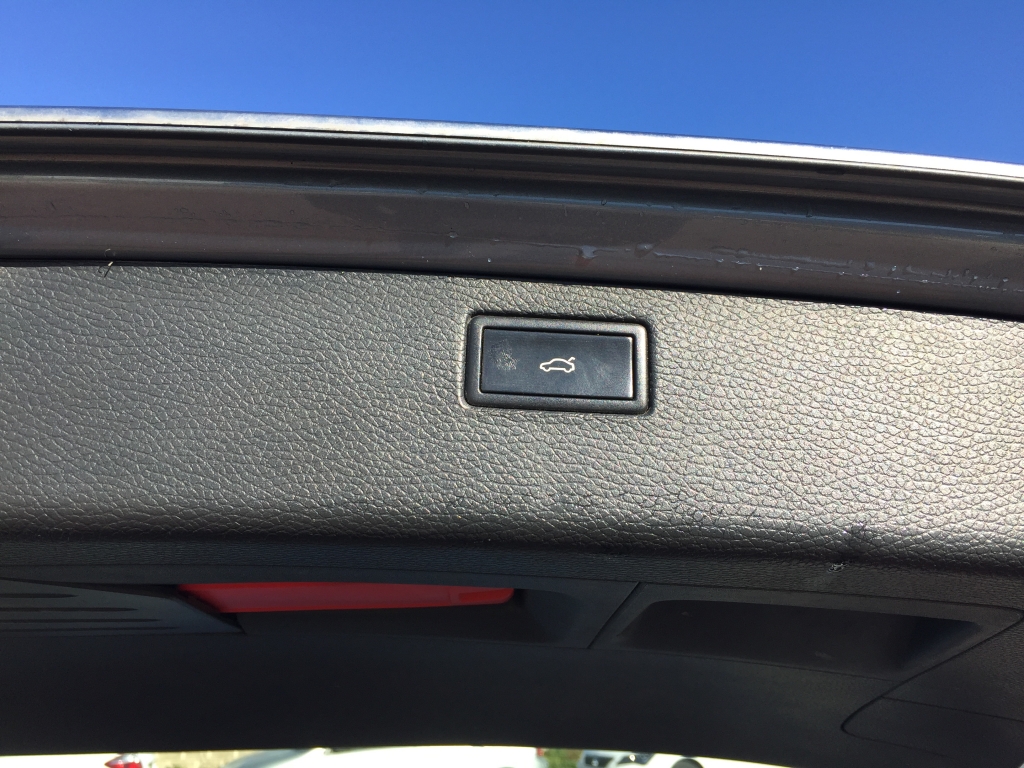 VOLKSWAGEN PASSAT VARIANT 2.0 TDI 140CV AUT