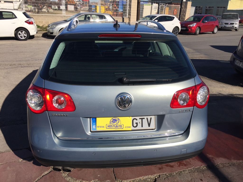 VOLKSWAGEN PASSAT VARIANT 2.0 TDI 140CV AUT