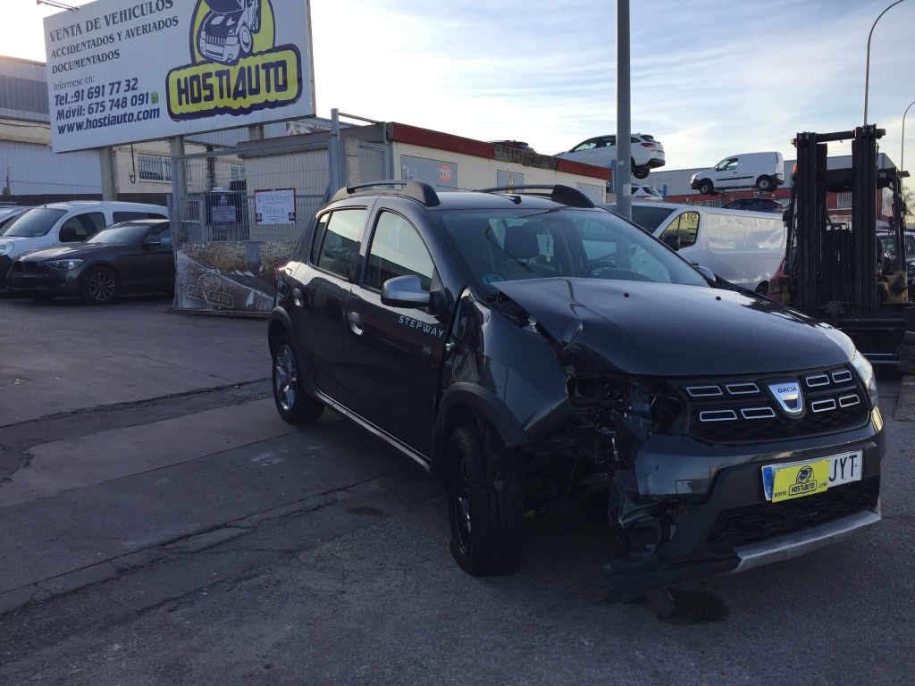 DACIA SANDERO 900 INY 90CV