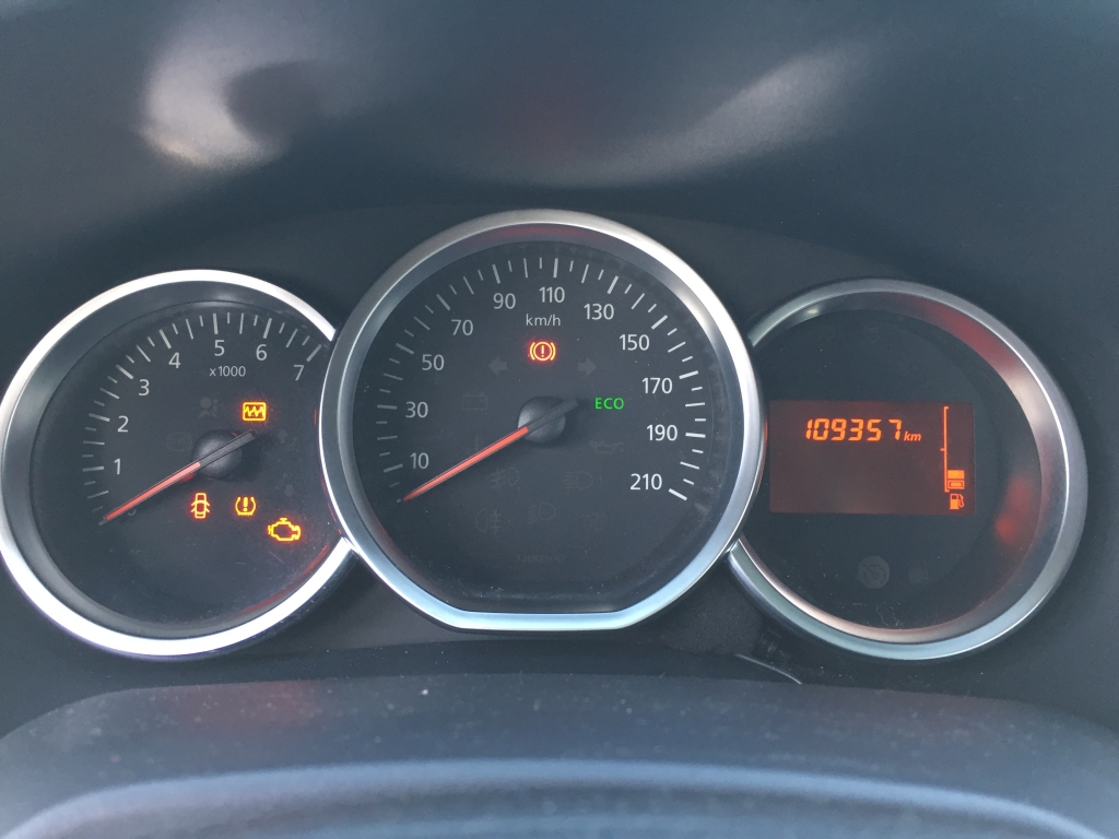 DACIA SANDERO 900 INY 90CV