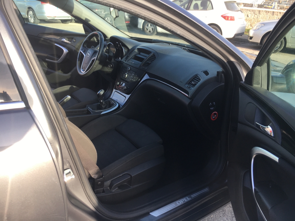 OPEL INSIGNIA SPORT TOURER 2.0 CDTI 160CV