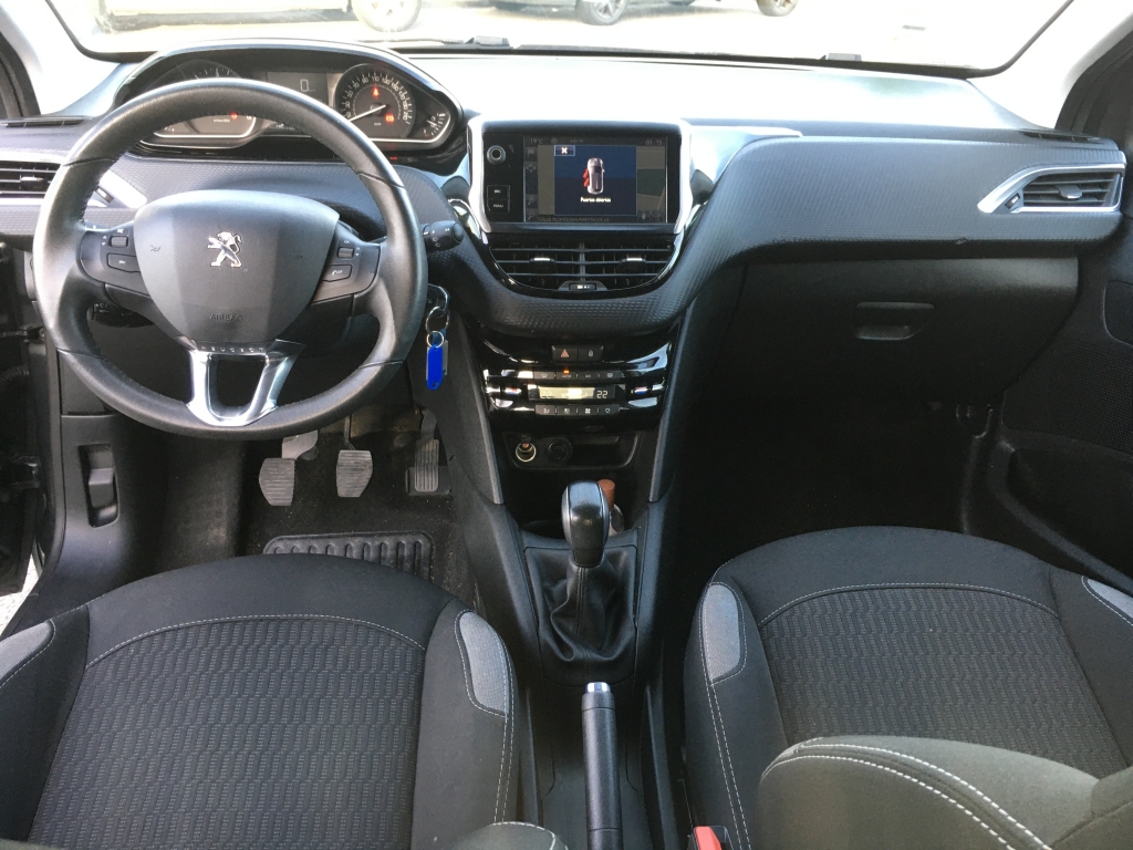 PEUGEOT 208 1.6 HDI 100CV