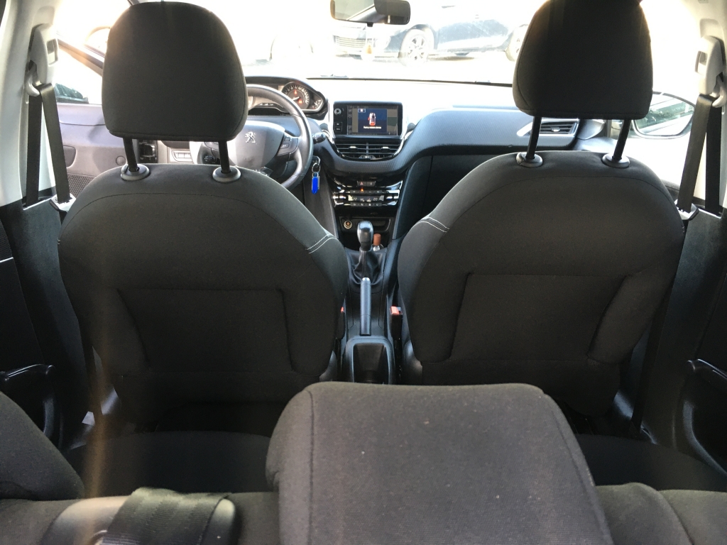 PEUGEOT 208 1.6 HDI 100CV
