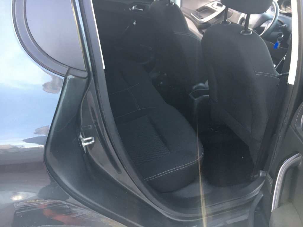 PEUGEOT 208 1.6 HDI 100CV