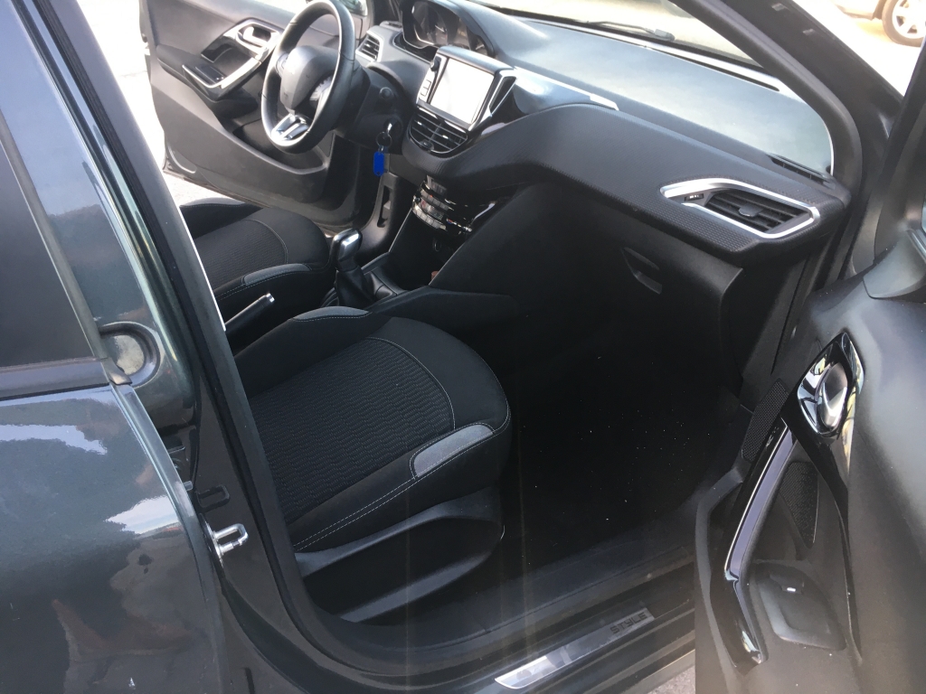 PEUGEOT 208 1.6 HDI 100CV