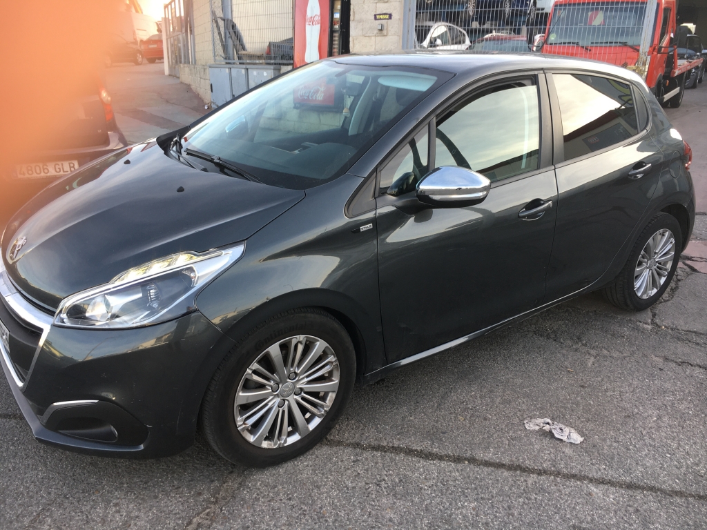 PEUGEOT 208 1.6 HDI 100CV