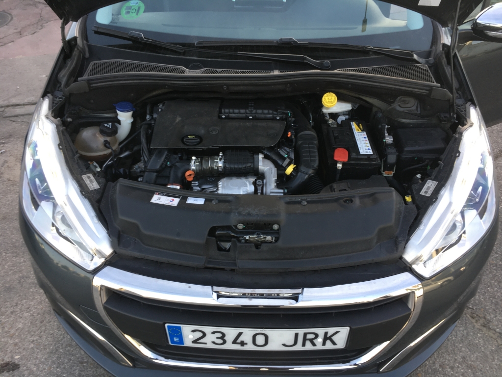 PEUGEOT 208 1.6 HDI 100CV