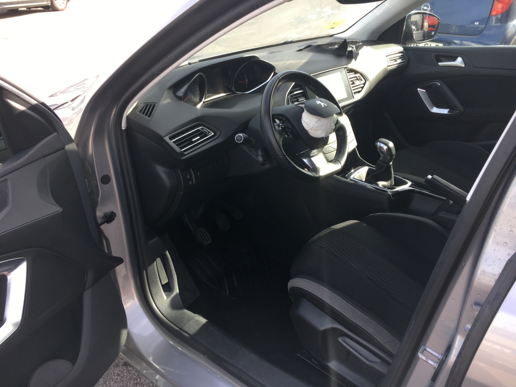 PEUGEOT 308 1.6 HDI 92CV