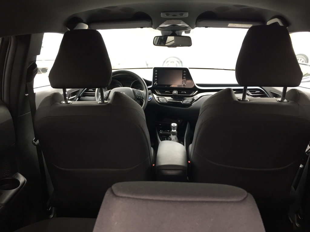 TOYOTA C-HR 1.8 HIBRIDO 98CV
