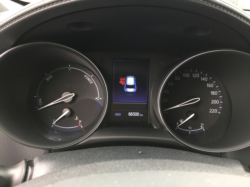 TOYOTA C-HR 1.8 HIBRIDO 98CV
