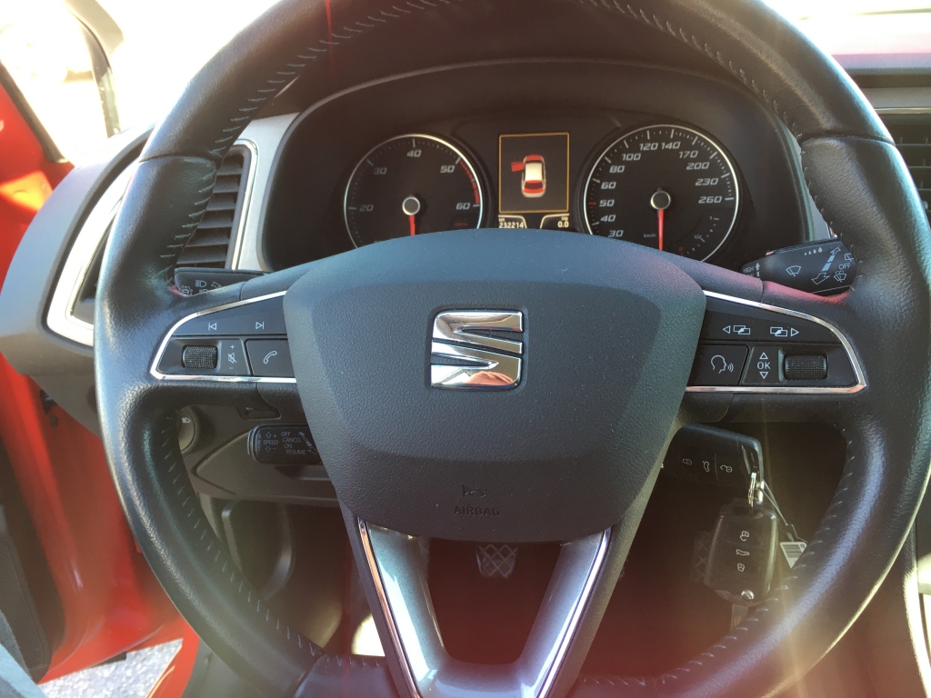 SEAT LEON ITECH 1.6 TDI 105CV