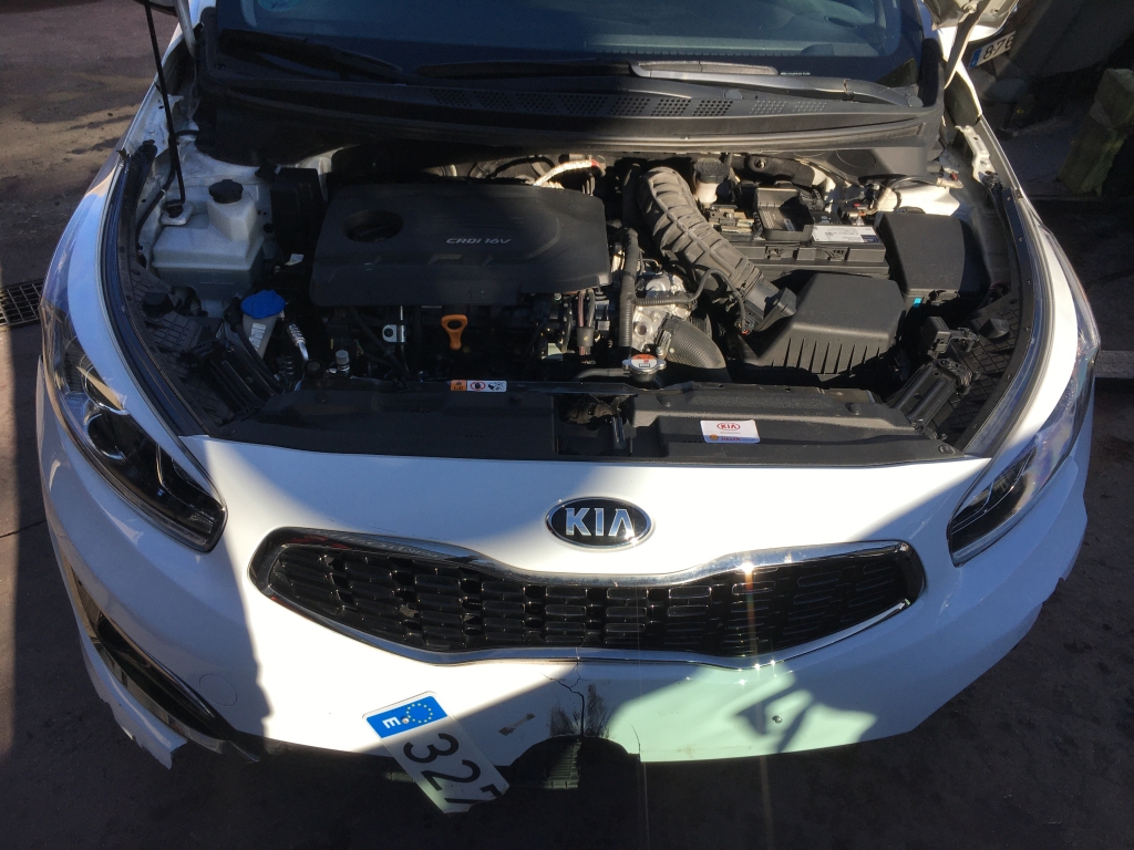 KIA CEE D 1.4 CRDI 90CV