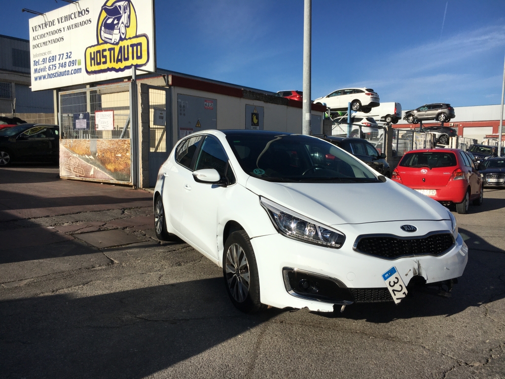 KIA CEE D 1.4 CRDI 90CV