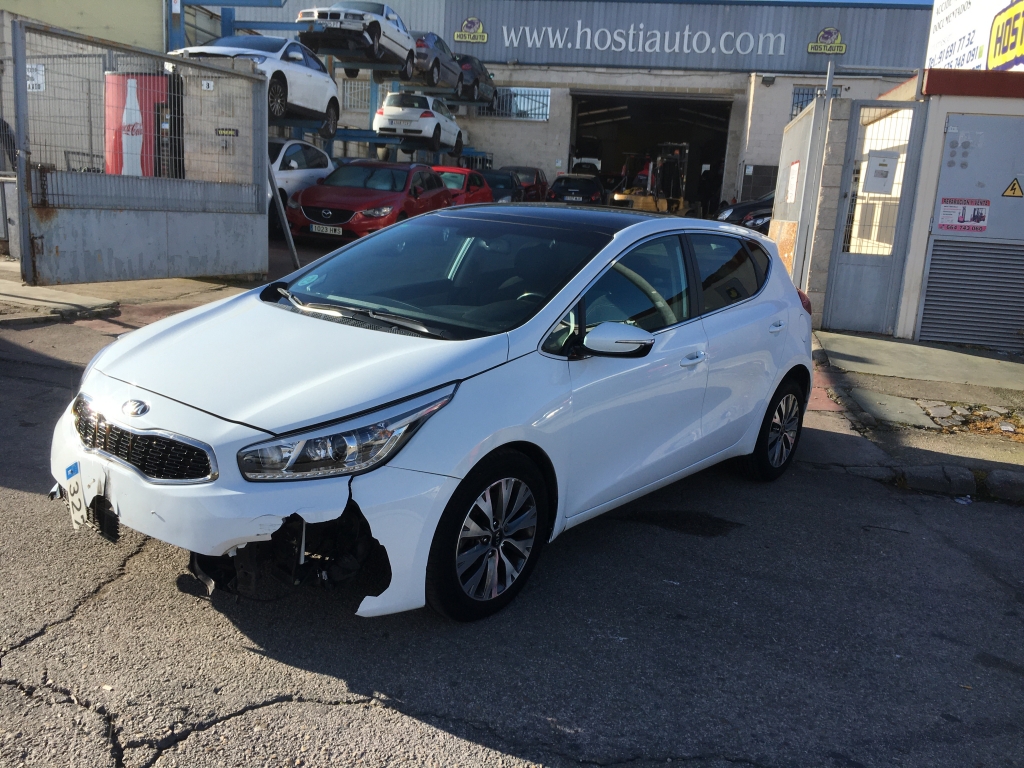 KIA CEE D 1.4 CRDI 90CV