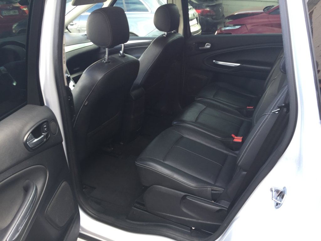FORD S-MAX 2.0 TDCI 136CV AUT