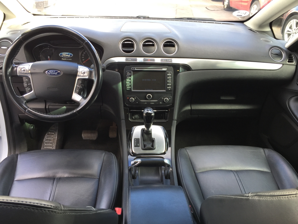 FORD S-MAX 2.0 TDCI 136CV AUT