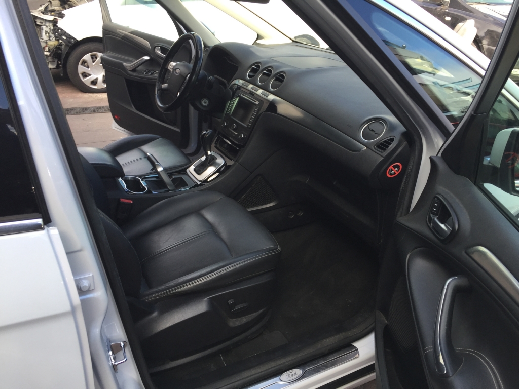 FORD S-MAX 2.0 TDCI 136CV AUT