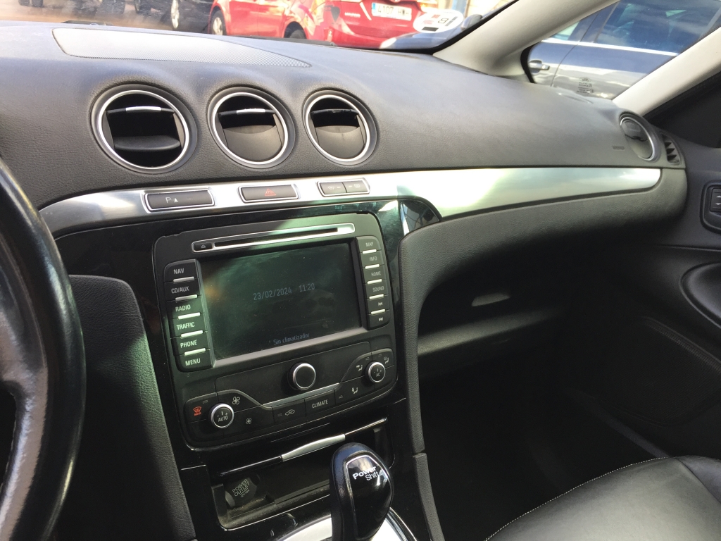 FORD S-MAX 2.0 TDCI 136CV AUT