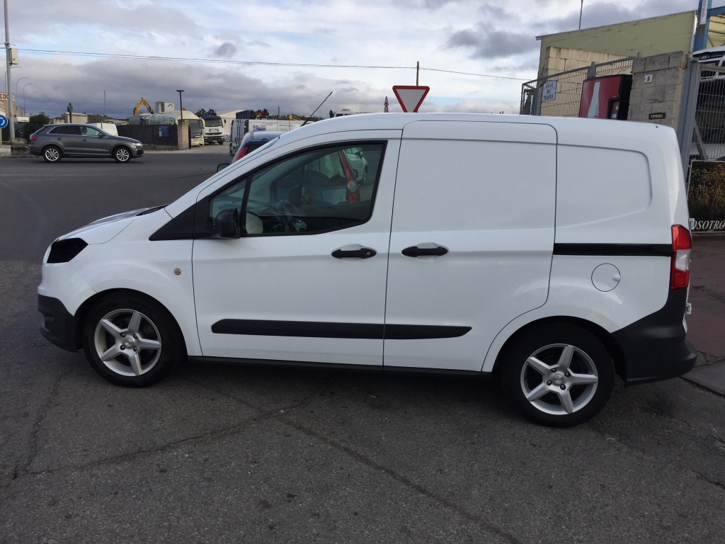FORD TRANSIT COURIER 1.5 DCI 75CV