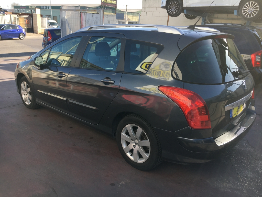 PEUGEOT 308 SW 2.0 HDI 136CV 7 PLAZAS