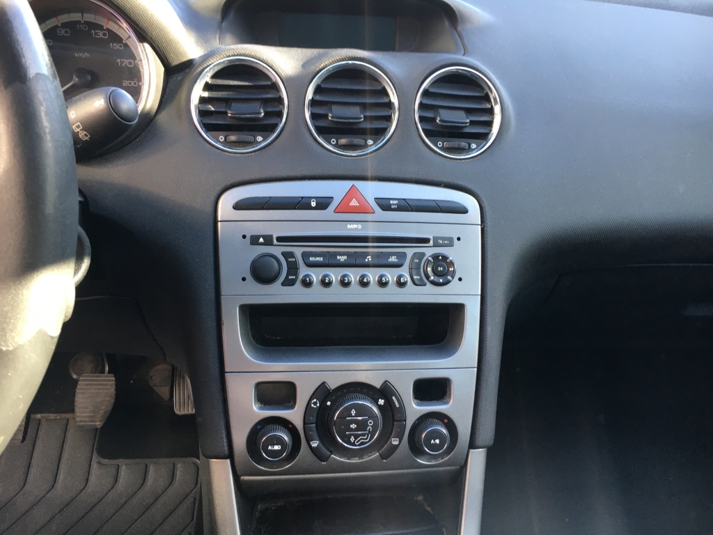 PEUGEOT 308 SW 2.0 HDI 136CV 7 PLAZAS