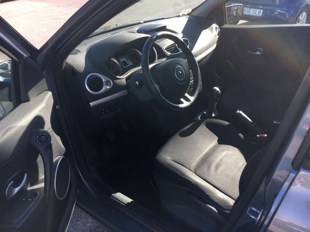 RENAULT CLIO TOUR 1.5 DCI 86CV