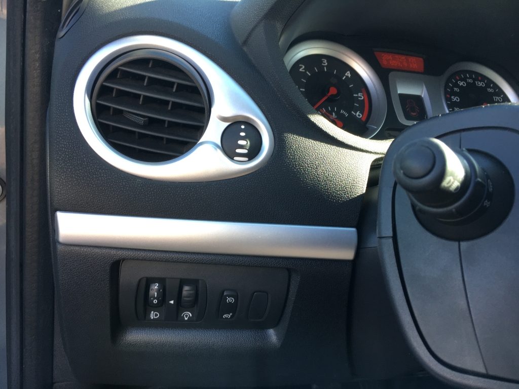 RENAULT CLIO TOUR 1.5 DCI 86CV