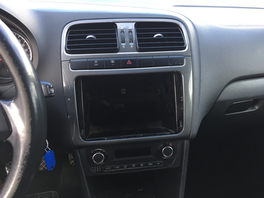VOLKSWAGEN POLO 1.2 TSI 90CV