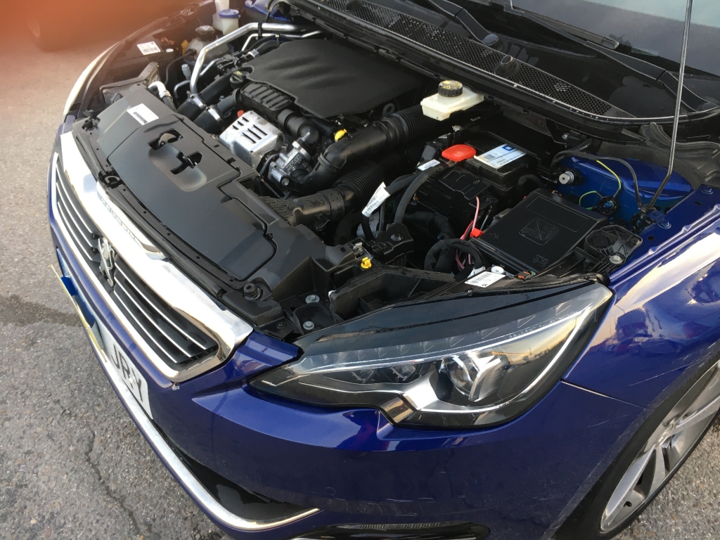 PEUGEOT 308 GT LINE 1.2 INY 130CV