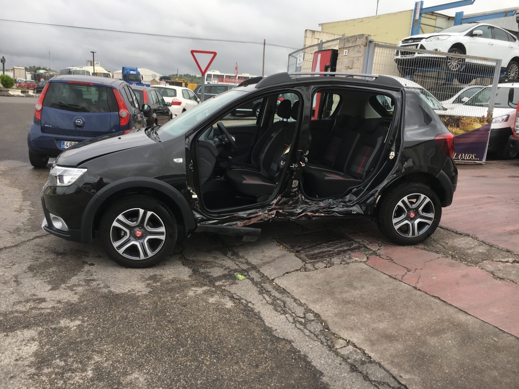 DACIA SANDERO STEPWAY 900CC INY 90CV