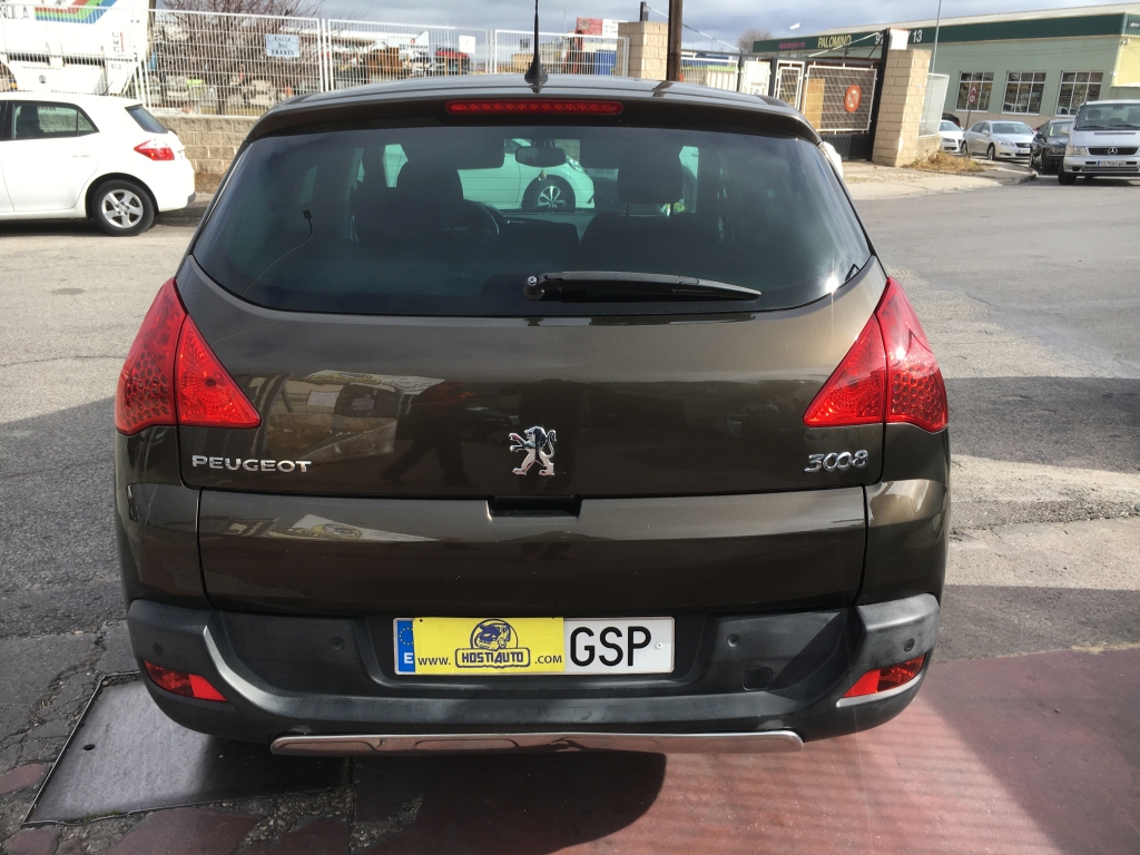 PEUGEOT 3008 1.6 HDI 110CV