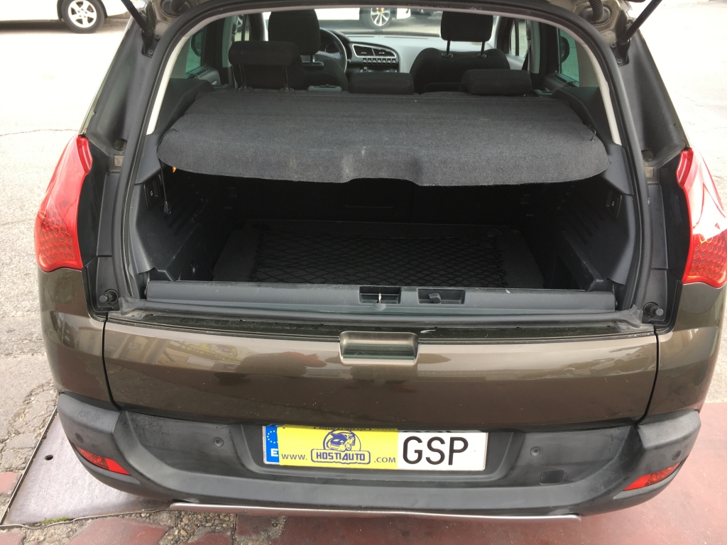 PEUGEOT 3008 1.6 HDI 110CV