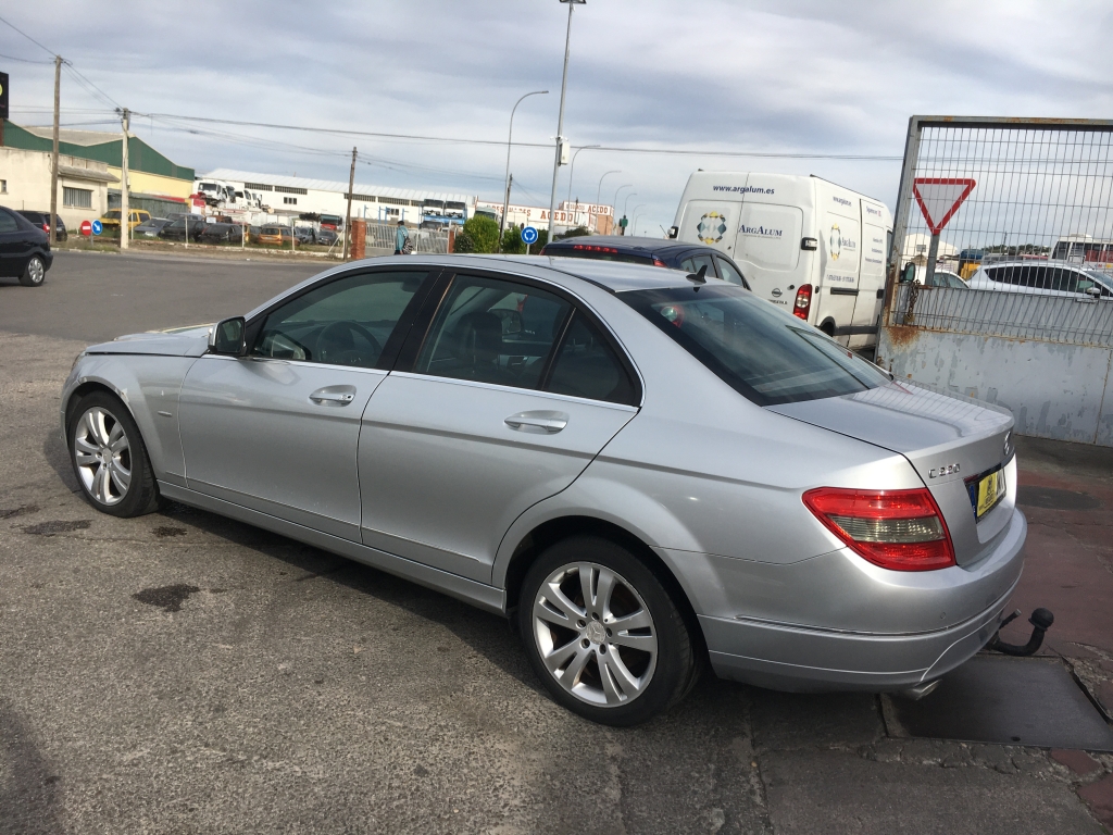 MERCEDES BENZ C- 220 CDI 2.2 170CV AUT