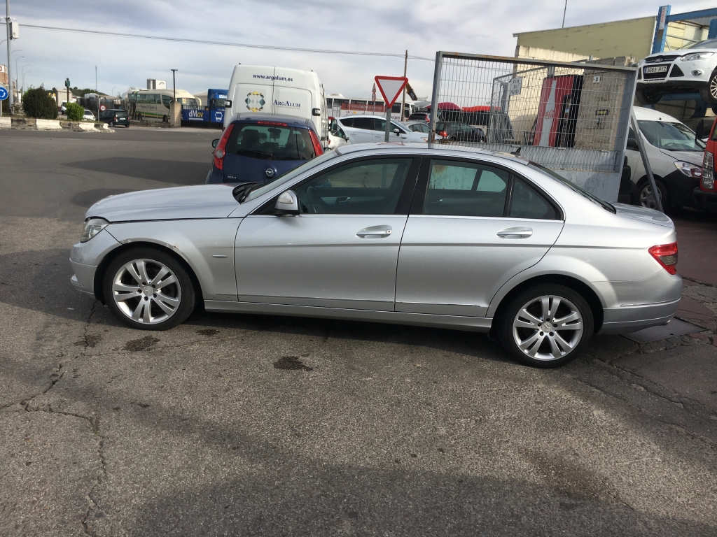 MERCEDES BENZ C- 220 CDI 2.2 170CV AUT