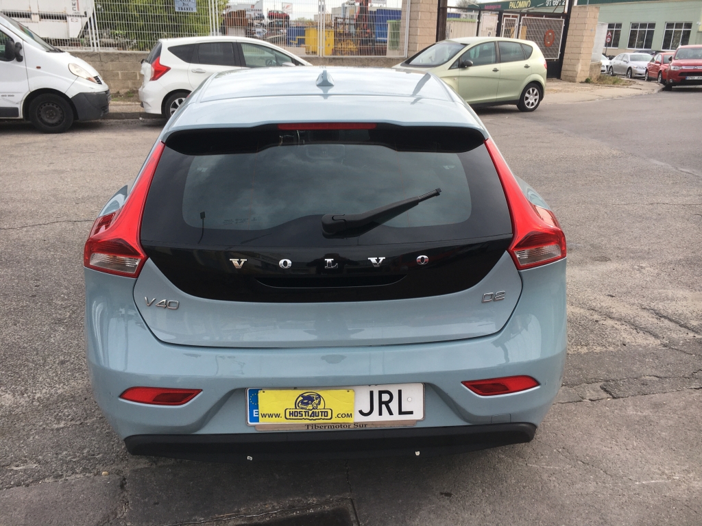 VOLVO V-40 D 2.0 120CV