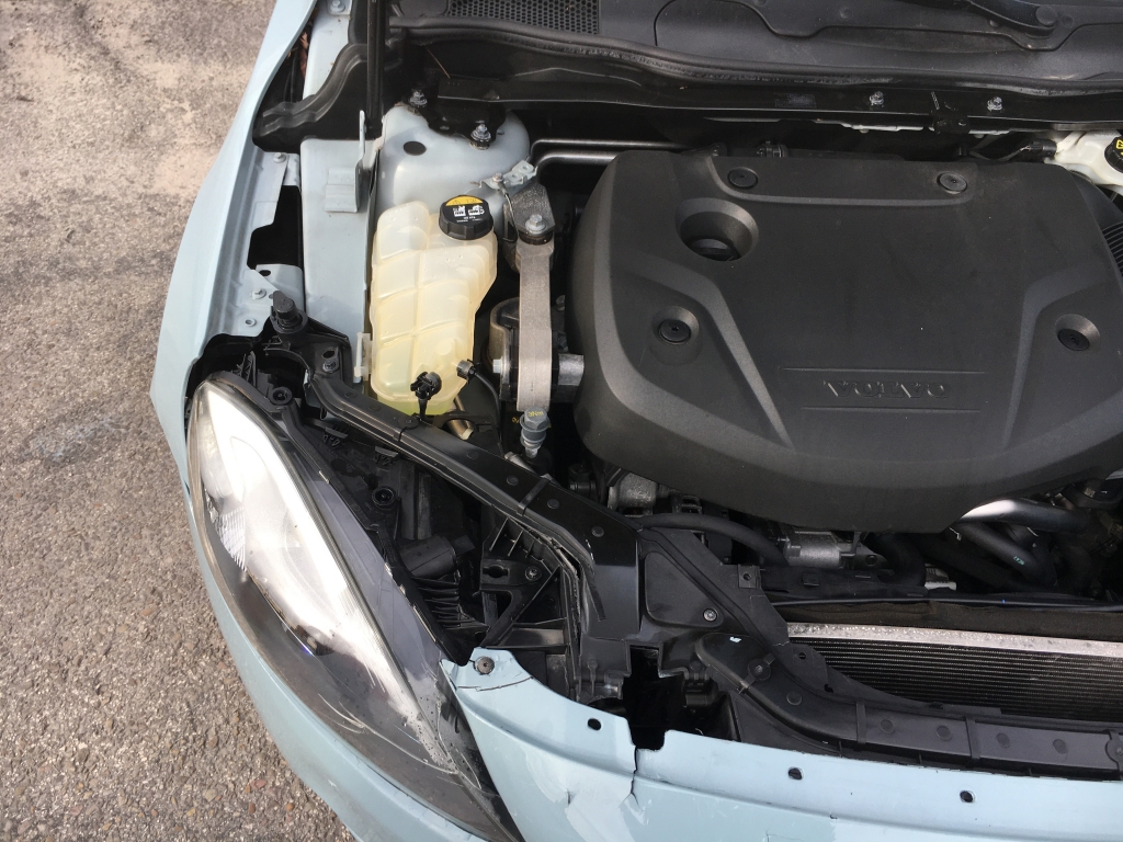 VOLVO V-40 D 2.0 120CV