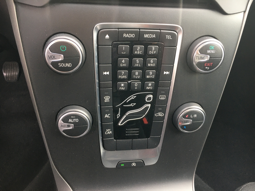 VOLVO V-40 D 2.0 120CV