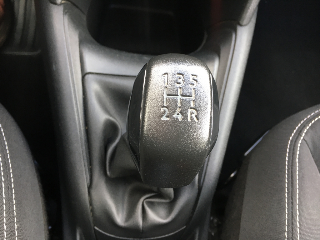 PEUGEOT 208 1.6 HDI 90CV