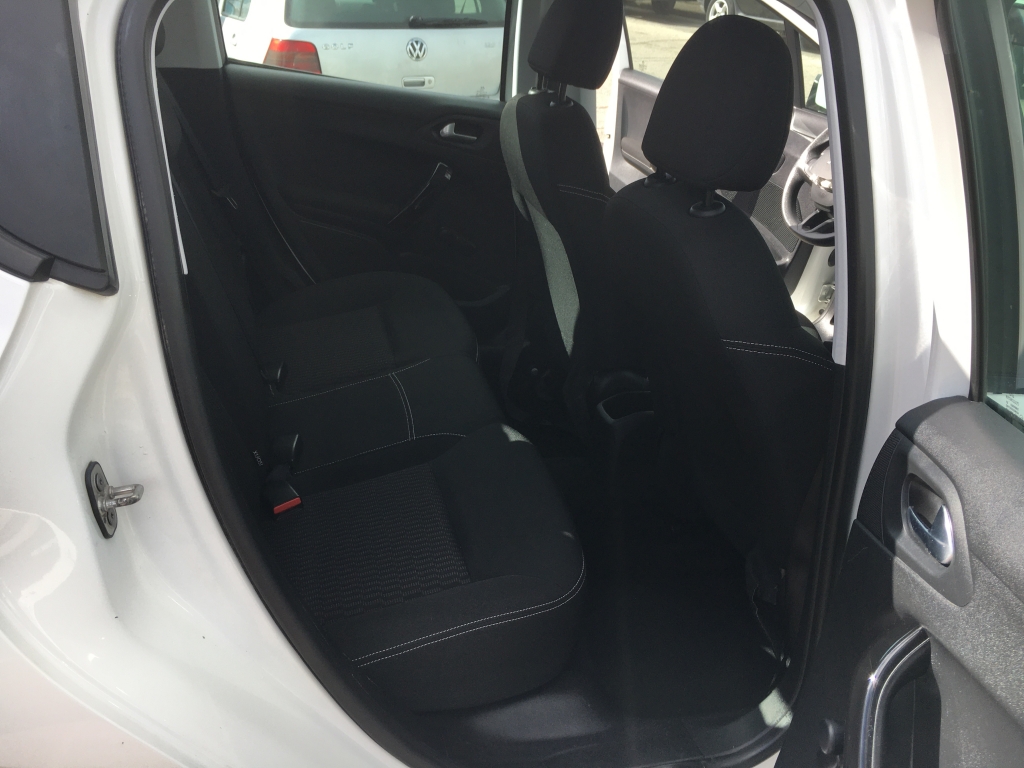 PEUGEOT 208 1.6 HDI 90CV