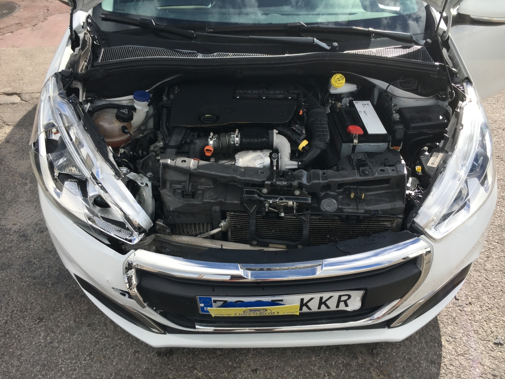 PEUGEOT 208 1.6 HDI 90CV