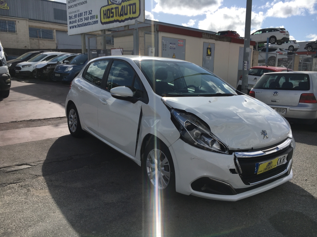 PEUGEOT 208 1.6 HDI 90CV