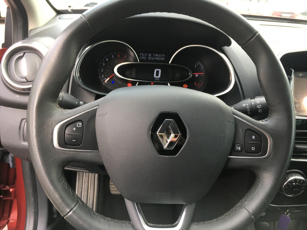 RENAULT CLIO LIMITED 1.0 INY 90CV