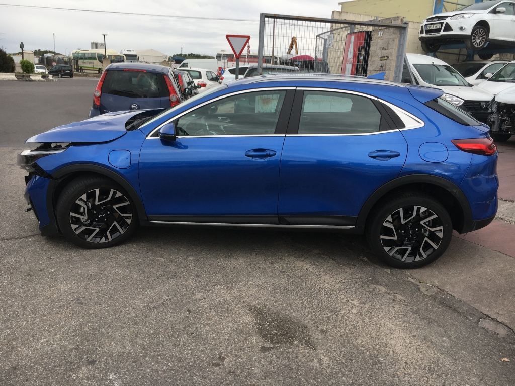 KIA XCEED 1.6 HIBRIDO 136CV AUT